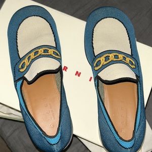 Marni size 38.5
almond-toe knitted loafers with box and dust bags